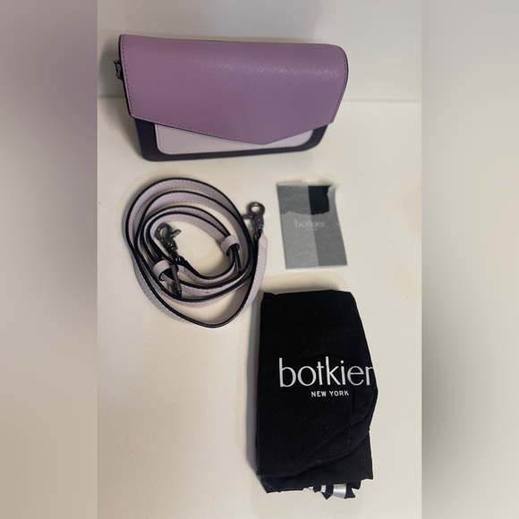 New Botkier Cobble Hill Woman's Leather Belt Bag, Purple Combo Adjustable Strap - Picture 9 of 10